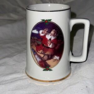 Coca Cola Santa‎ Claus Mug 1996 Collector Edition Season's Greetings